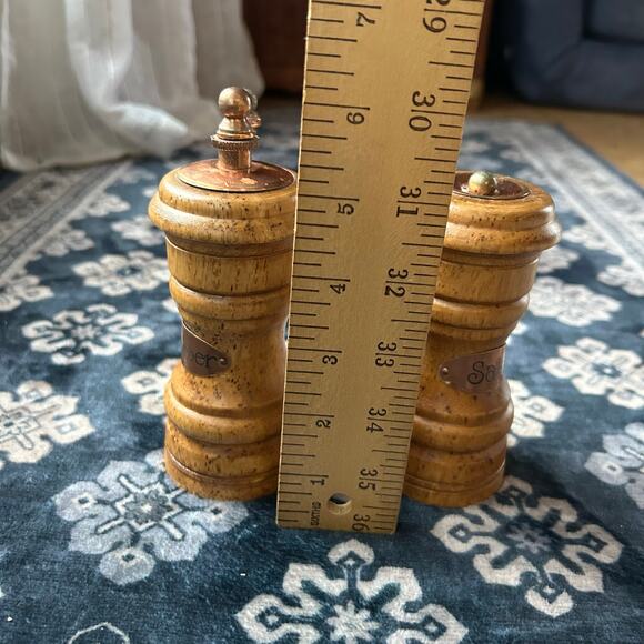 Vintage Catalina of California Continental Gourmet Pepper Mill Walnut copper - Picture 8 of 9